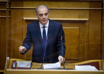 Αποκαλύψεις του Κ. Βελόπουλου για το μπάχαλο με τις νέες ταυτότητες των 80 εκατ. ευρώ