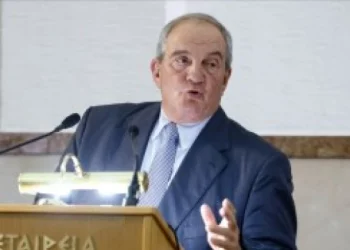 Κώστας Καραμανλής: Σε γραμμή παραφωνίας για τα ελληνοτουρκικά