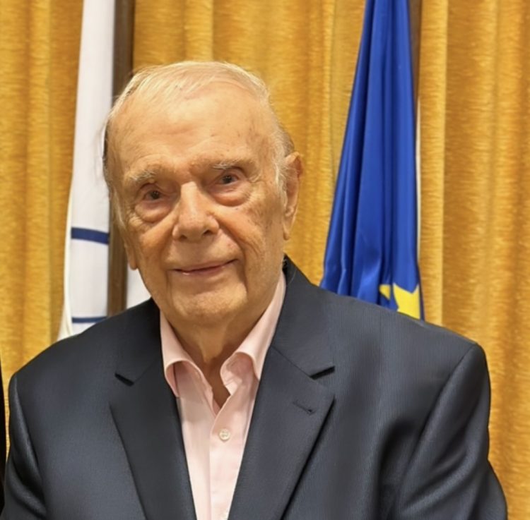 Διδάσκει Ιστορία ο Κωνσταντίνος Γεωργακόπουλος