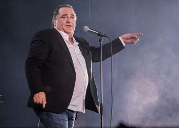 Βασίλης Καρράς: Στη Θεσσαλονίκη το λαϊκό προσκύνημα, στο Κοκκινοχώρι Καβάλας το «τελευταίο αντίο»