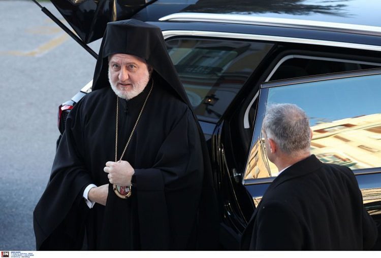 Αρχιεπίσκοπος Ελπιδοφόρος από Θεσσαλονίκη για ομόφυλα ζευγάρια: Γάμο, εκκλησιαστικό, δεν μπορούμε να τελέσουμε