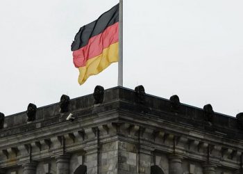 Γερμανία: Το Βερολίνο αναστέλλει τη χρηματοδότησή του στην Unwra