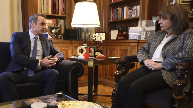 Κυριάκος Μητσοτάκης σε Σακελλαροπούλου: Η Ελλάδα θωρακίζεται με τα F-35