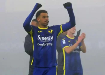 Νάπολι: Έκανε δικό της τον Ενζονζέ με 18 εκατ. ευρώ στη Βερόνα