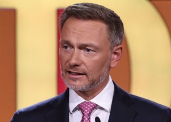 Κρίστιαν Λίντνερ: «Η Γερμανία δεν είναι ο ασθενής της Ευρώπης – Είναι ένας κουρασμένος άνθρωπος που χρειάζεται καφέ»