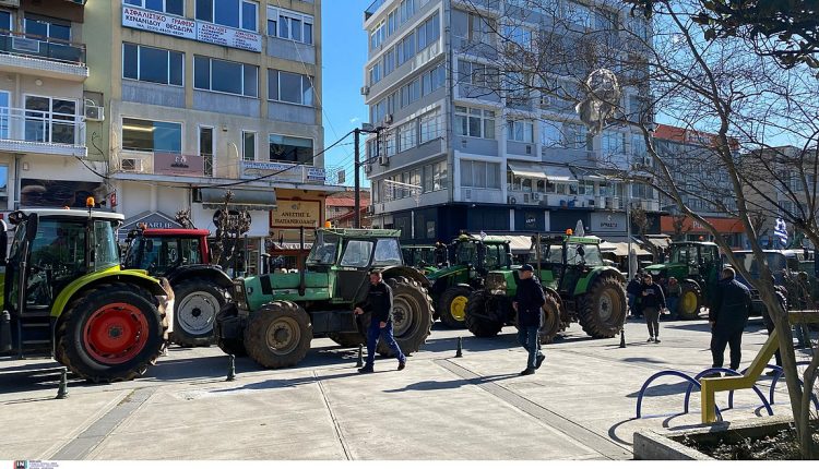 Τρόπους αντιμετώπισης των κινητοποιήσεων των αγροτών θα εξετάσει το Μαξίμου