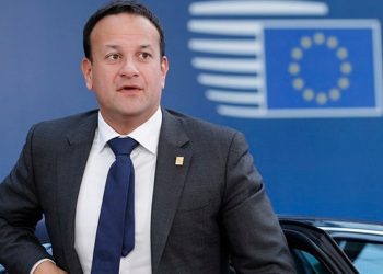 Ιρλανδία: Την παραίτησή του ανακοινώνει σήμερα ο πρωθυπουργός Λίο Βαράντκαρ