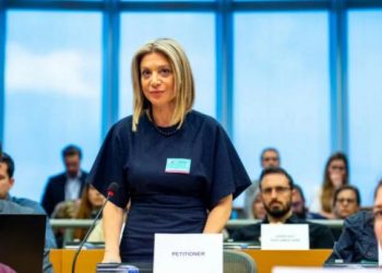 Μαρία Καρυστιανού: «Ζητάμε το αυτονόητο, να παραπεμφθούν σε δίκη οι υπεύθυνοι» για το έγκλημα των Τεμπών