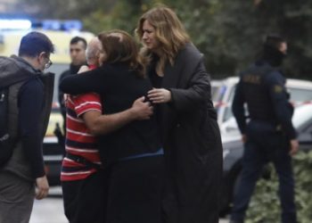 Οικογενειακή τραγωδία στη Νίκαια: Πεθερός σκότωσε τον 39χρονο γαμπρό του και αυτοκτόνησε