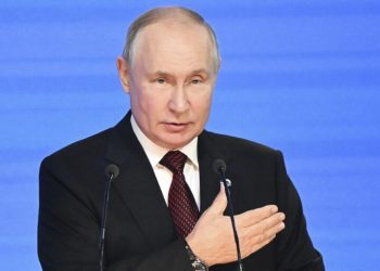 Βλαντίμιρ Πούτιν: Δεν έχουμε σχέδια για την ανάπτυξη πυρηνικών όπλων στο διάστημα