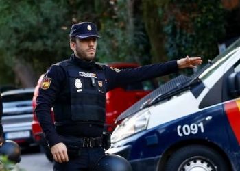 Ισπανία: Συλλήψεις τριών ατόμων που πέταξαν μετανάστες στη θάλασσα – Πέντε πνίγηκαν