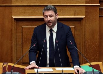 Πρόταση δυσπιστίας κατά της κυβέρνησης κατέθεσε ο Νίκος Ανδρουλάκης