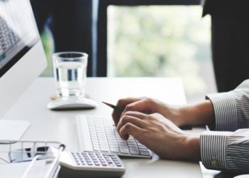 Σε διαβούλευση ν/σ για καλύτερη εξυπηρέτηση φορολογουμένων, διαφάνεια, μείωση γραφειοκρατίας