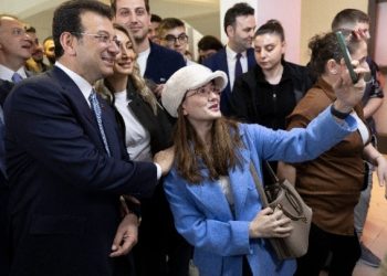 Προβάδισμα Ιμάμογλου στη Κωνσταντινούπολη, με ποσοστό 49,9% και καταμετρημένο το 3,67%