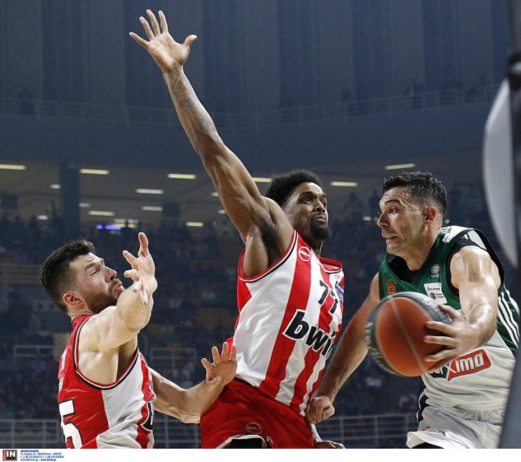 Σλούκας: «Είναι πάντα ένα σπέσιαλ παιχνίδι, θέλαμε τη νίκη και για το γόητρο»