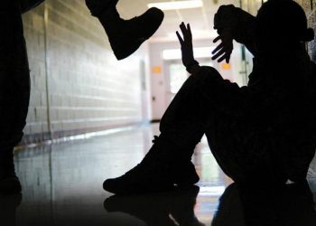 Σοκ στον Βόλο: Άγριος ξυλοδαρμός μαθητή με αναπηρία