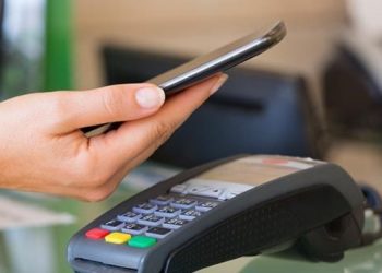 Διασύνδεση ταμειακών με POS: «Αγνοούνται» 10.000 έως 12.000 επιχειρήσεις – Ξεκινά κυνηγητό από την ΑΑΔΕ