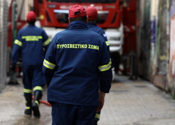 Σε τριήμερο συναγερμό λόγω των ισχυρών ανέμων η Πολιτική Προστασία – Τι αποφασίστηκε στη σύσκεψη του Συντονιστικού