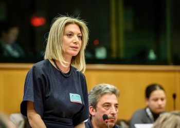 Καρυστιανού για Αδειλίνη: Να απαντήσει γιατί δεν έγινε σωστή έρευνα και ψάχνουμε υπολείμματα των νεκρών μας