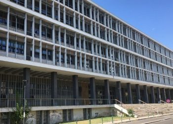 Θεσσαλονίκη: Καταδικάστηκε αστυνομικός για παράνομη διακίνηση μεταναστών