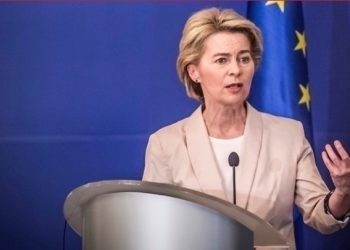 Ούρσουλα φον ντερ Λάιεν: Είναι καιρός ευρωπαϊκής αφύπνισης για την άμυνα και ασφάλεια