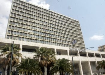 Στη ΓΑΔΑ κρατείται ο βουλευτής Κωνσταντίνος Φλώρος