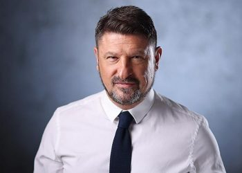 Νίκος Χαρδαλιάς: Διέγραψε τον Μανώλη Σφακιανάκη μετά τις δηλώσεις του για τη δολοφονία της 28χρονης Κυριακής