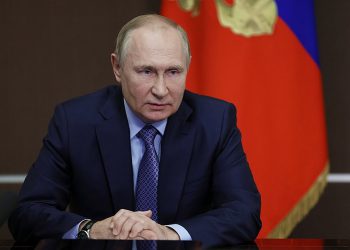 Το Παρίσι στέλνει απεσταλμένο για την ορκωμοσία του Πούτιν- Το Βερολίνο μποϊκοτάρει