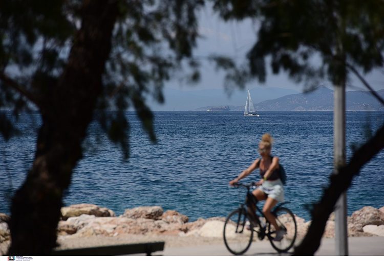 Σε άνοδο η θερμοκρασία τις επόμενες ημέρες – Τι καιρό θα κάνει στις ευρωεκλογές