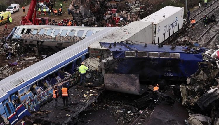Τέμπη: Συγγενείς των θυμάτων διευκρινίζουν πως δεν έχουν κοινό εκπρόσωπο