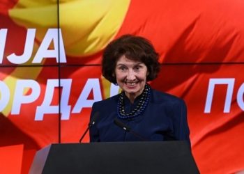 Βόρεια Μακεδονία: Ο υπουργός Δικαιοσύνης έθεσε θέμα ακυρότητας της ορκωμοσίας της Γκ. Σιλιάνοφσκα