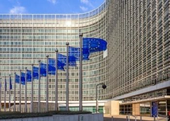 ΕΕ: Καταρχήν συμφωνία για τη χρήση των έκτακτων εσόδων από τα παγωμένα περιουσιακά στοιχεία της Ρωσίας