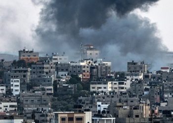 Σχεδόν 360.000 άνθρωποι εγκατέλειψαν τη Ράφα μετά την ισραηλινή εντολή εκκένωσης