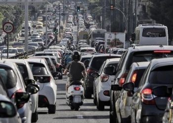 Κλιμακωτά πρόστιμα για εκπρόθεσμη καταβολή των τελών κυκλοφορίας