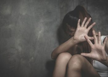 Σοκ στις Σέρρες: Ανήλικη κατήγγειλε ότι έπεσε θύμα βιασμού από τον πατριό της