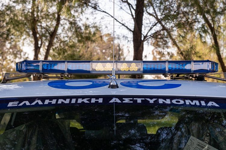 Αγρίνιο: Ξυλοκόπησαν τον αδελφό τους – Οι απειλές με δρεπάνι και κυνηγετική καραμπίνα