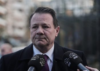 Απόστολος Λύτρας: Έκανε μήνυση στη σύζυγό του για συκοφαντική δυσφήμιση και ψευδή καταμήνυση