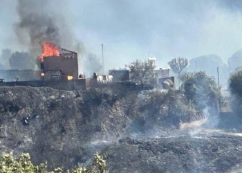 Κύπρος: Σε εξέλιξη μεγάλη πυρκαγιά στην Πάφο – Εκκενώνονται χωριά