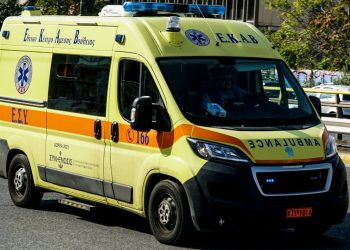 Εύβοια: 17χρονος με φορτηγό παραβίασε το STOP, παρέσυρε και σκότωσε 16χρονο με μοτοσικλέτα