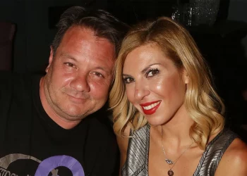 Λύτρας για Πολυζωγοπούλου: «Δεν επινόησα εγώ ότι έπεσε από τις σκάλες»