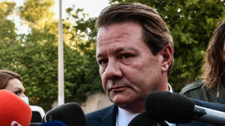 Μήνυση για ενδοοικογενειακή βία και από την πρώην σύζυγο του Λύτρα