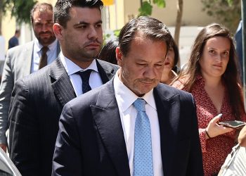 Παραδόθηκε στην Αστυνομία ο Απόστολος Λύτρας