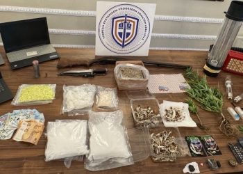Εξαρθρώθηκε σπείρα που διακινούσε ναρκωτικές ουσίες-Συνελήφθησαν 5 άτομα, ανάμεσά τους και ένας ειδικός φρουρός