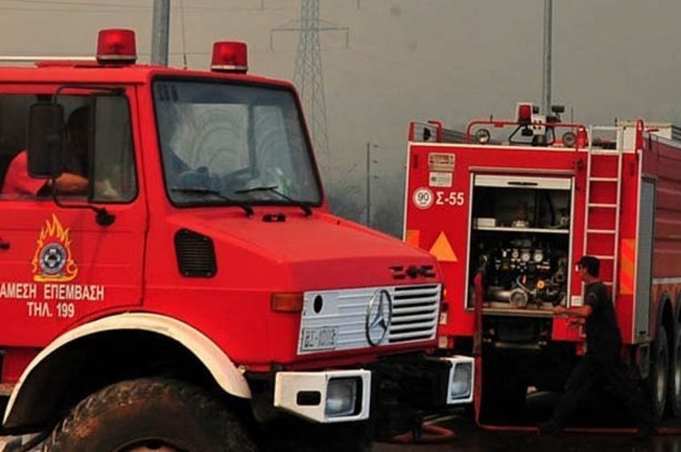 Οριοθετήθηκε η φωτιά στην αρχαία Πύδνα Πιερίας