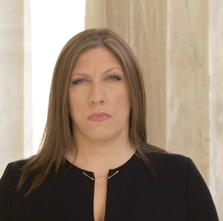 Μετά την απόπειρα δολοφονίας κατά του Ντόναλντ Τραμπ, η Ζωή Κωνσταντοπούλου ανοίγει τη συζήτηση για την οπλοφορία και τα λόμπυ της βιομηχανίας που επηρεάζουν πολιτικούς και πολιτικές