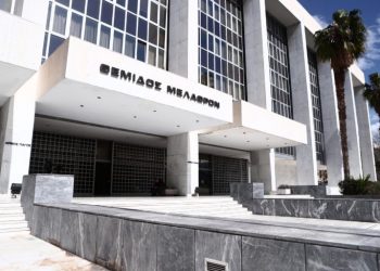 Σκάνδαλο υποκλοπών: Η ΕΥΠ παρακολουθούσε τον εισαγγελέα Μπαρδάκη δύο χρόνια και αυτός αρχειοθετούσε υποθέσεις