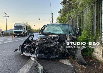 Τροχαίο στο Ναύπλιο: Αυτοκίνητο συγκρούστηκε με νταλίκα – 5 τραυματίες