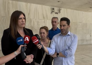 Καταγγελία της Ζωής Κωνσταντοπούλου για τις μεθοδεύσεις στη δίκη για τη φονική πυρκαγιά του 2018 στην Ανατολική Αττική: “Αν δεν αποδοθεί δικαιοσύνη για το Μάτι, δεν θα αποδοθεί δικαιοσύνη για τα Τέμπη”