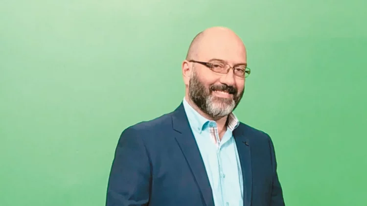 ΠΑΣΟΚ: Ο ευρωβουλευτής Σάκης Αρναούτογλου στηρίζει Γερουλάνο στις εκλογές για την ηγεσία