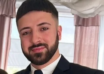 Βρετανία: Ανθρωποκυνηγητό για άνδρα με βαλλίστρα που σκότωσε τρεις γυναίκες – «Ακούσαμε ουρλιαχτά και μετά το χάος»